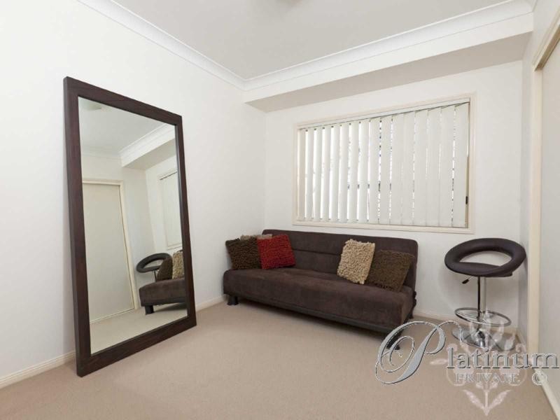 17 Maud Street, Birkdale QLD 4159