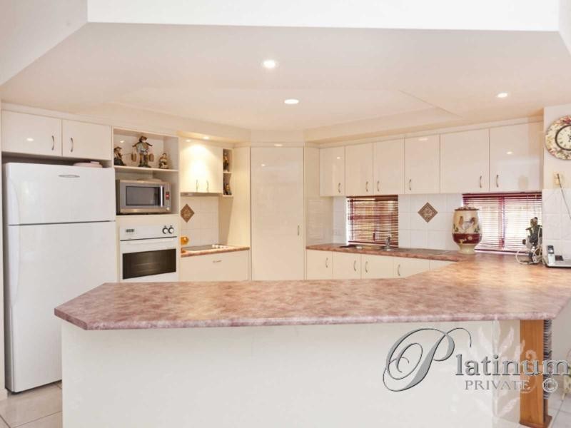 60 Gainsborough Avenue, Mackenzie QLD 4156