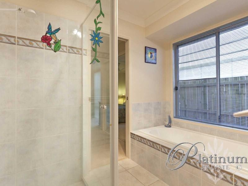 60 Gainsborough Avenue, Mackenzie QLD 4156
