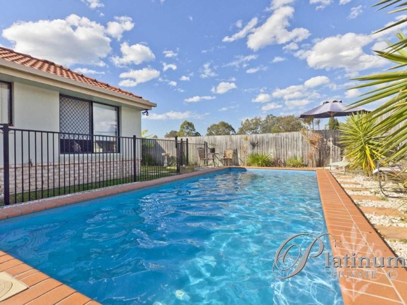 9 Ross Place, Wakerley QLD 4154