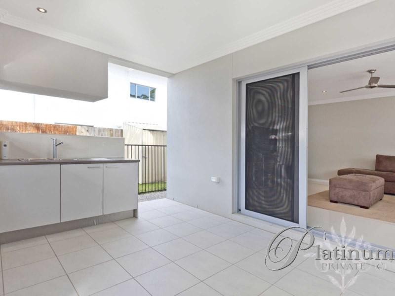 9 Peregian Close, Wakerley QLD 4154