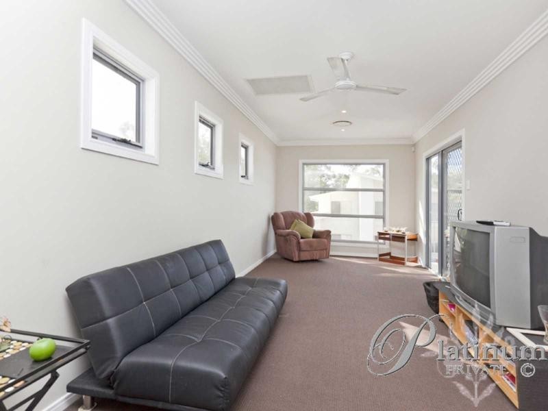 9 Peregian Close, Wakerley QLD 4154