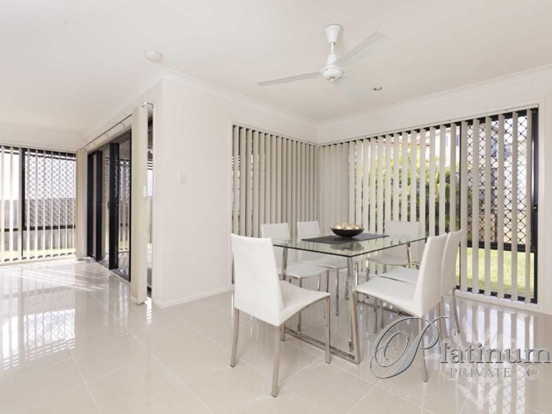 14 Whatmore Place, Manly West QLD 4179