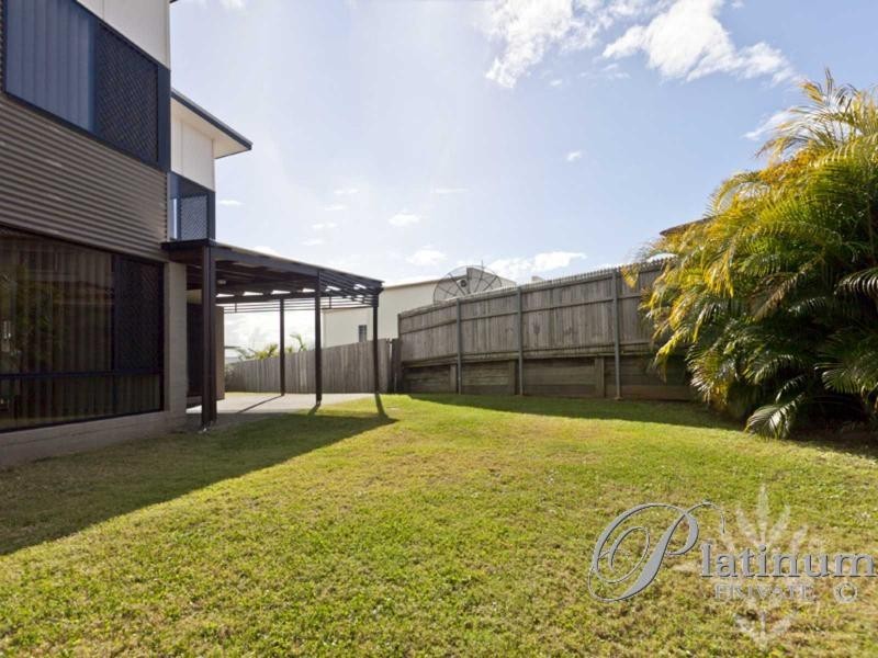 14 Whatmore Place, Manly West QLD 4179