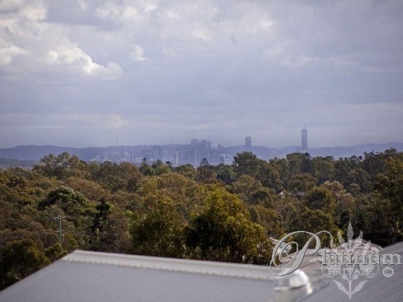 14 Whatmore Place, Manly West QLD 4179