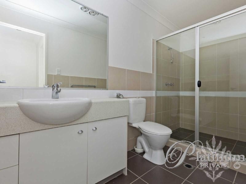 14 Whatmore Place, Manly West QLD 4179