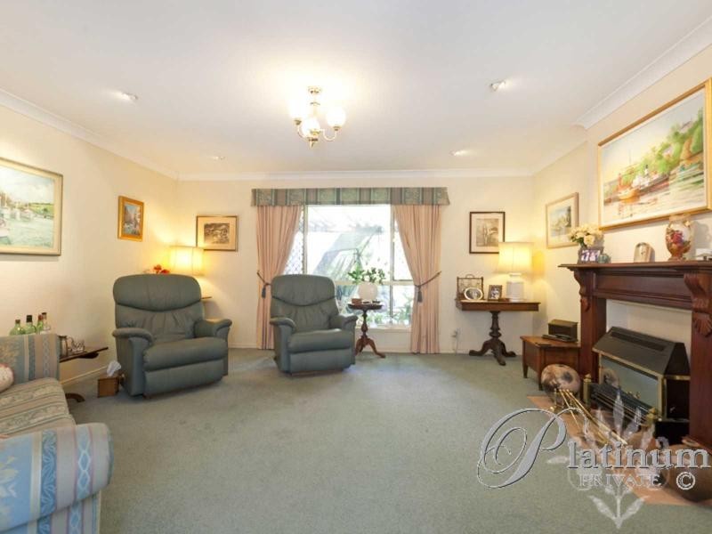 98 Delaney Circuit, Carindale QLD 4152