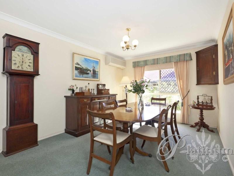 98 Delaney Circuit, Carindale QLD 4152