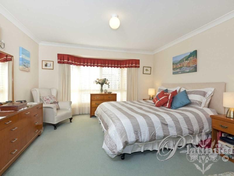 98 Delaney Circuit, Carindale QLD 4152