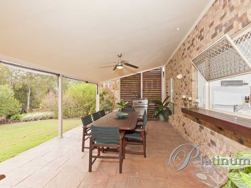 7 Kinrade Place, Carindale QLD 4152