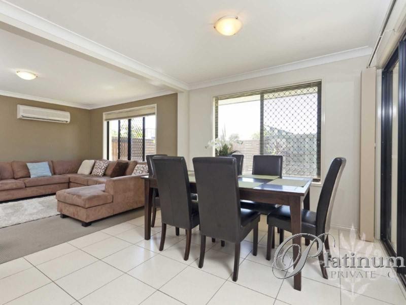 2 Rymera Crescent, Gumdale QLD 4154