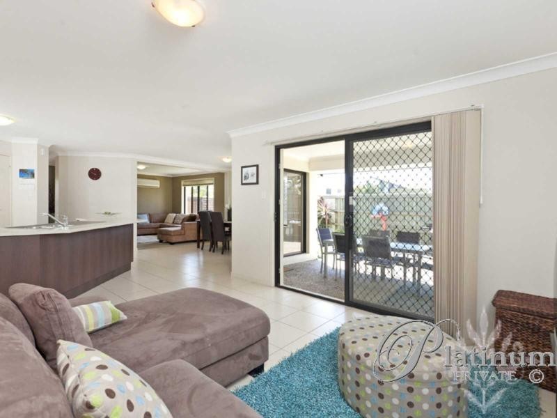 2 Rymera Crescent, Gumdale QLD 4154