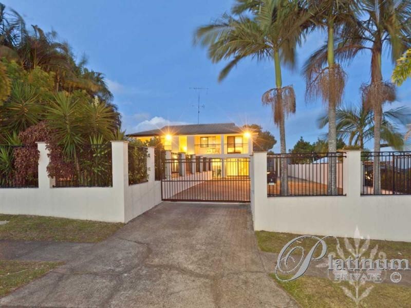 3 Canter Street, Mansfield QLD 4122