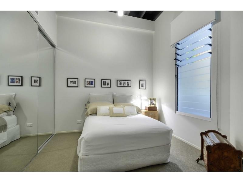 Unit 12/36 Vernon Terrace, Teneriffe QLD 4005