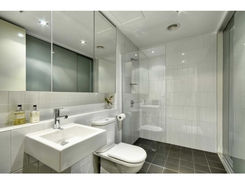 Unit 12/36 Vernon Terrace, Teneriffe QLD 4005