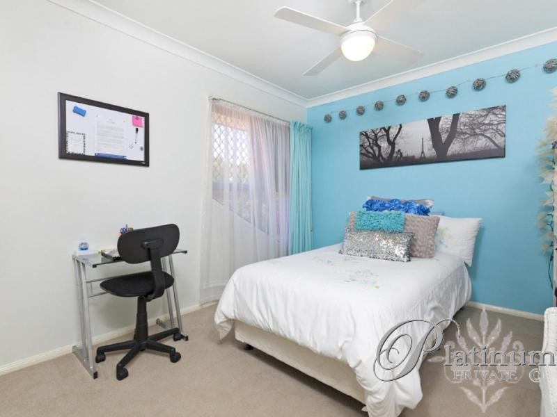 6 Kensington Close, Carindale QLD 4152