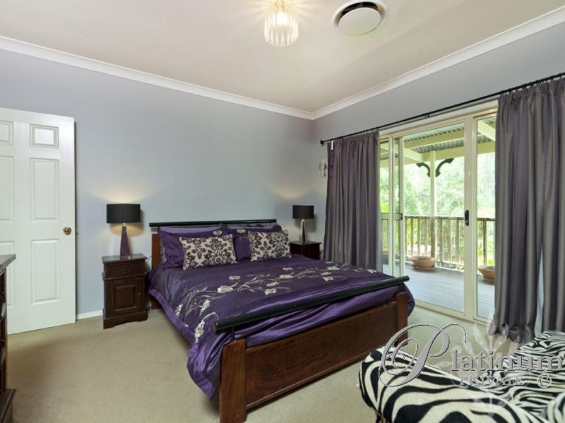 33 Van Gogh Place, Mackenzie QLD 4156