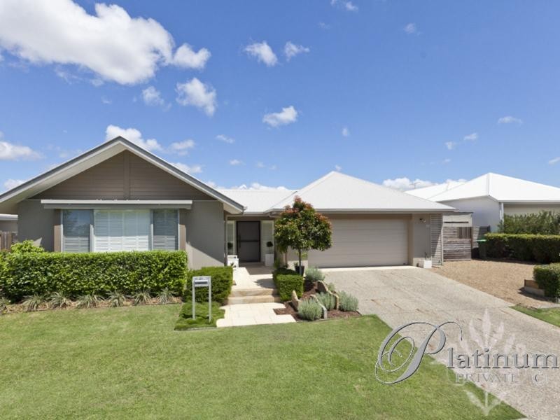 20 Franklin Street, Wakerley QLD 4154