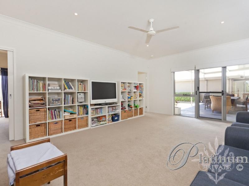 20 Franklin Street, Wakerley QLD 4154