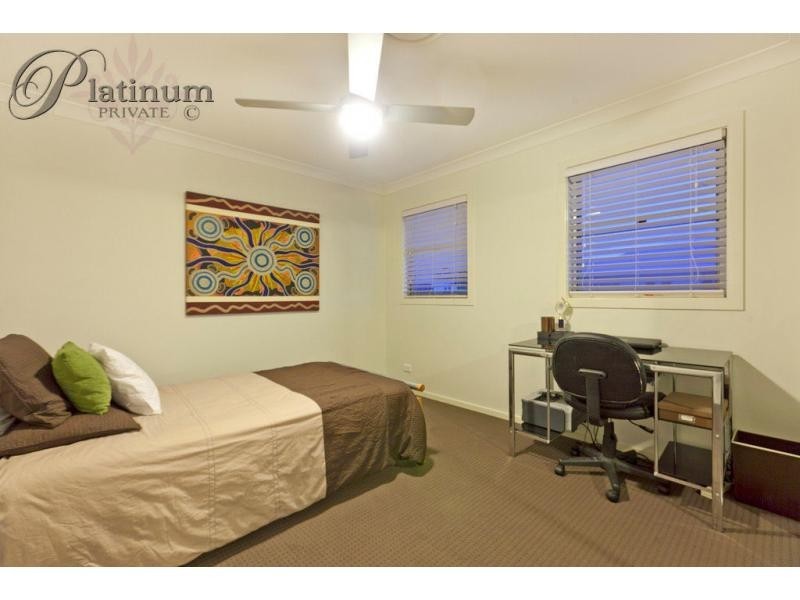 1 Fels Close, Eight Mile Plains QLD 4113