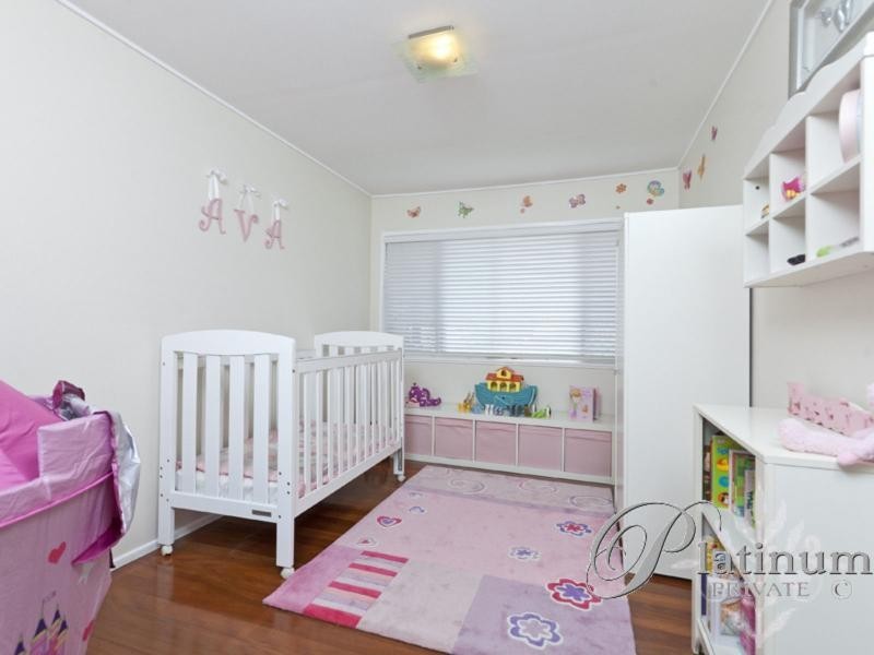 17 Condong Street, Mansfield QLD 4122