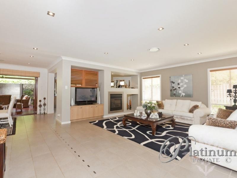 20 Habitat Drive, Wakerley QLD 4154