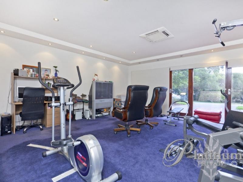 20 Habitat Drive, Wakerley QLD 4154