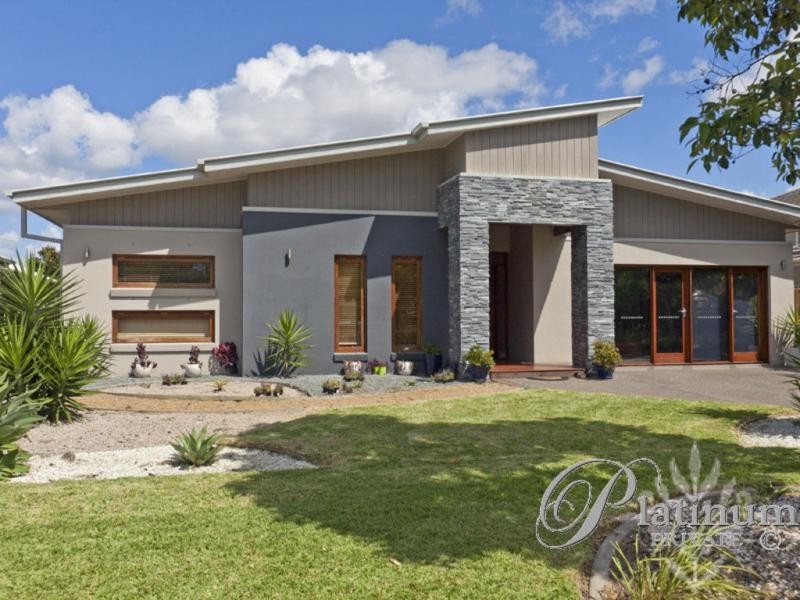 20 Habitat Drive, Wakerley QLD 4154