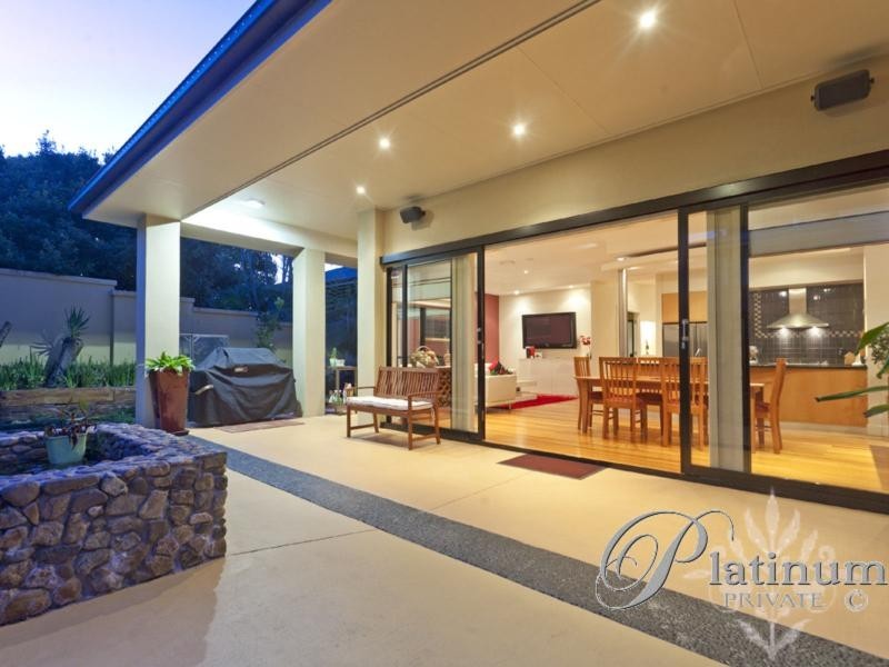 7 Lockyer Street, Camp Hill QLD 4152