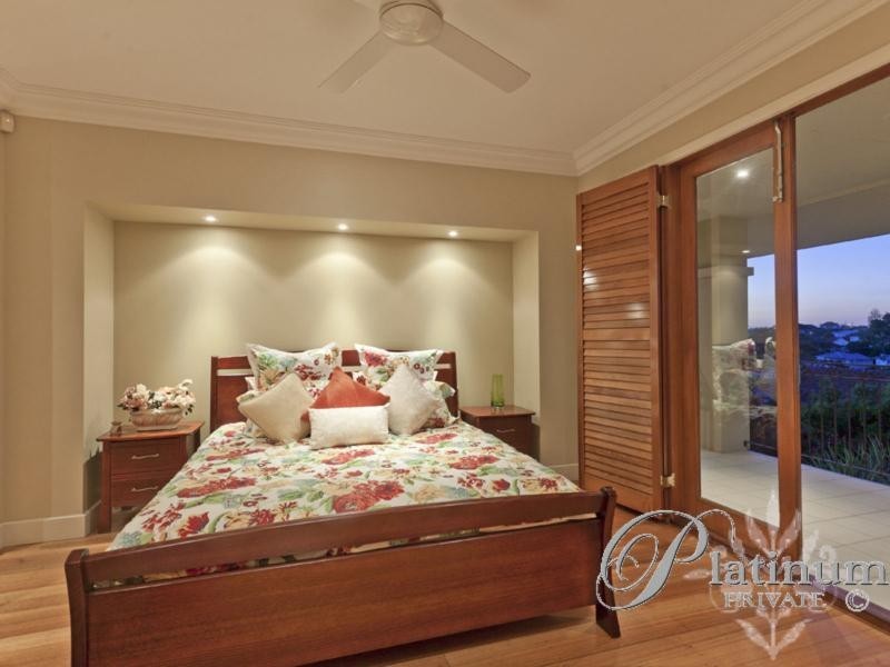 7 Lockyer Street, Camp Hill QLD 4152