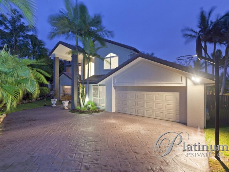 7 Carnoustie Place, Carindale QLD 4152