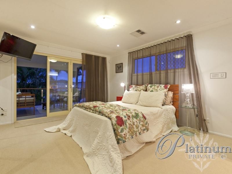 7 Carnoustie Place, Carindale QLD 4152