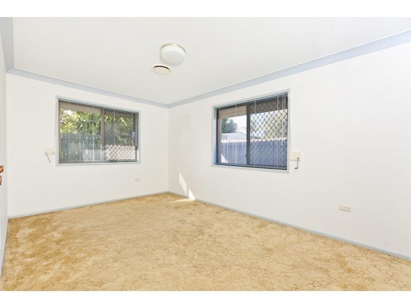 10 Bedivere Street, Carindale QLD 4152