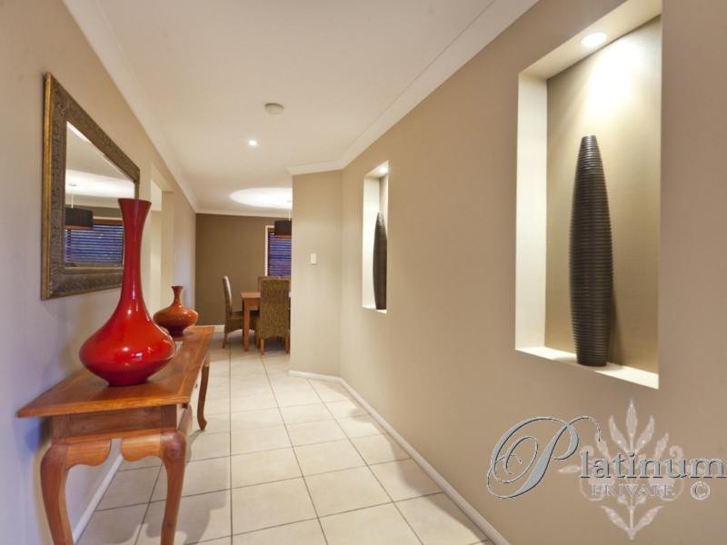 3 Kirra Place, Carindale QLD 4152