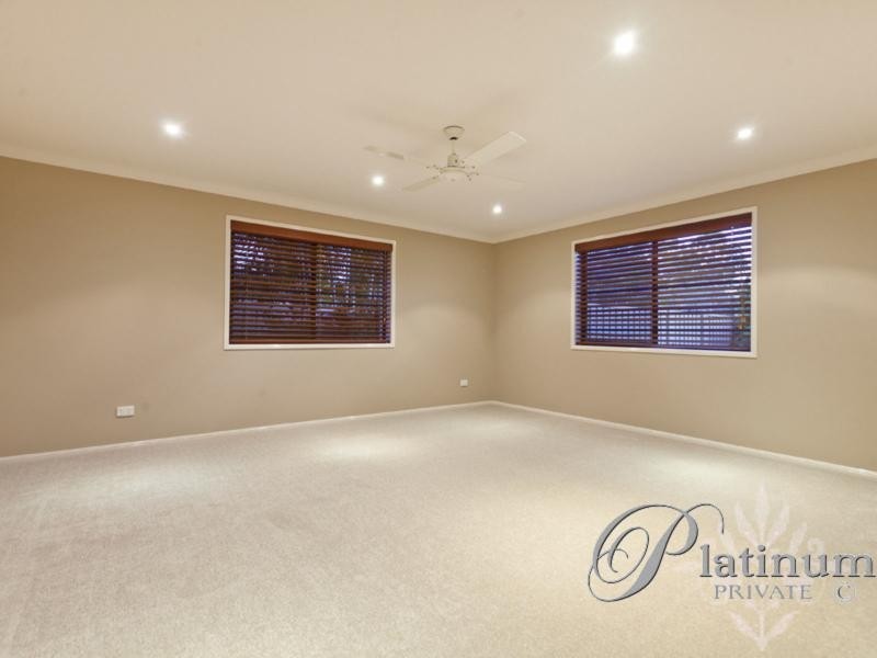 3 Kirra Place, Carindale QLD 4152
