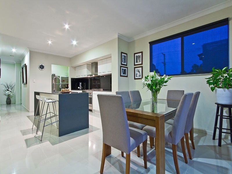 41 Stanley Road, Camp Hill QLD 4152