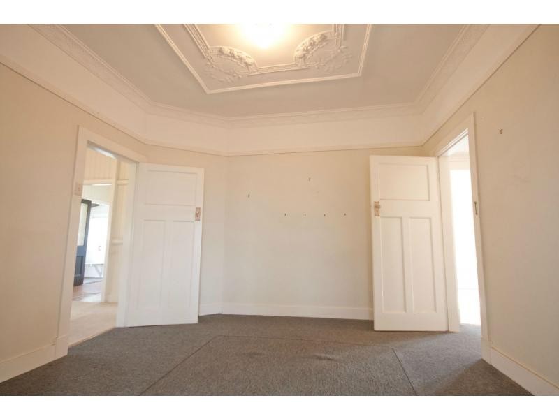 191 Bennetts Road, Norman Park QLD 4170