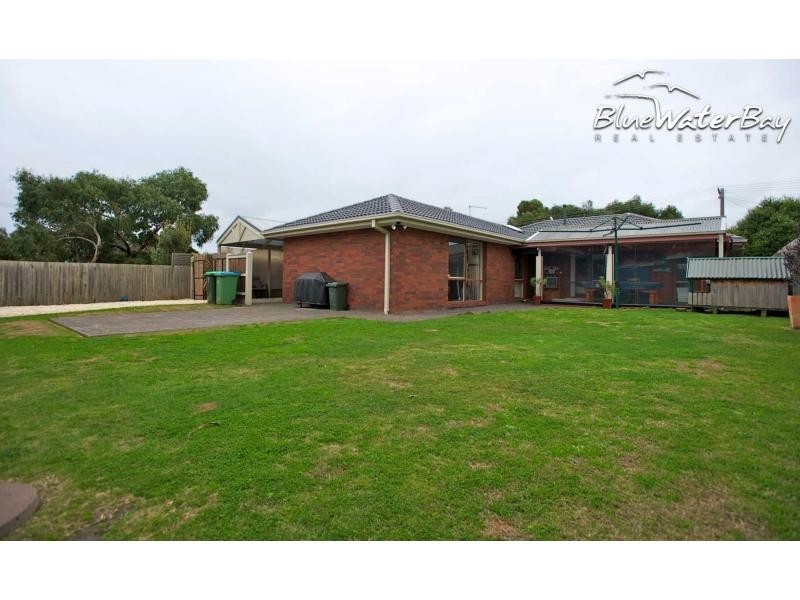 4 Carol Street, Mornington VIC 3931