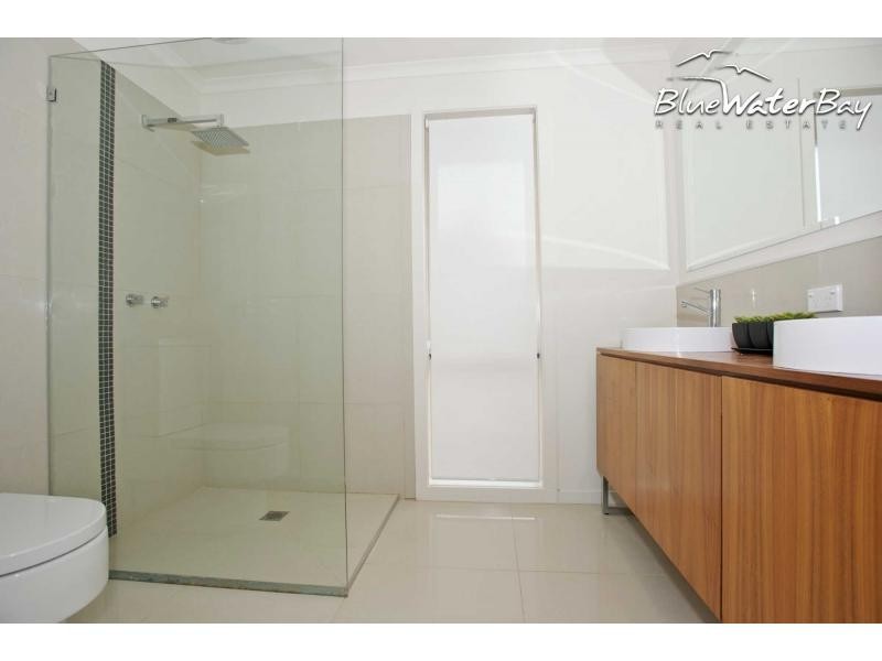 10 Windmill Parade, Mount Martha VIC 3934