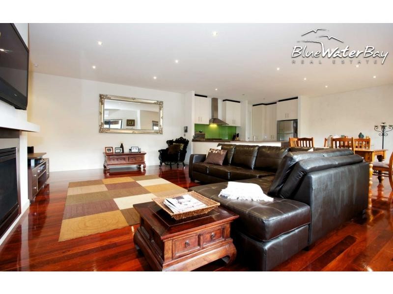 3A Moorhead Avenue, Mornington VIC 3931