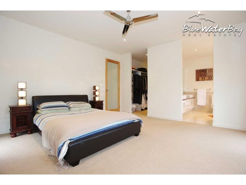 3A Moorhead Avenue, Mornington VIC 3931