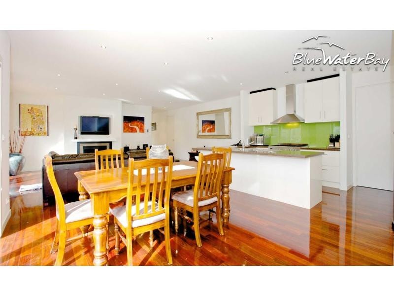 3A Moorhead Avenue, Mornington VIC 3931