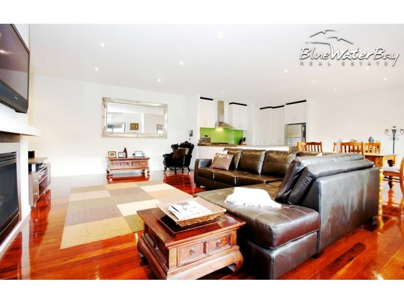 3A Moorhead Avenue, Mornington VIC 3931