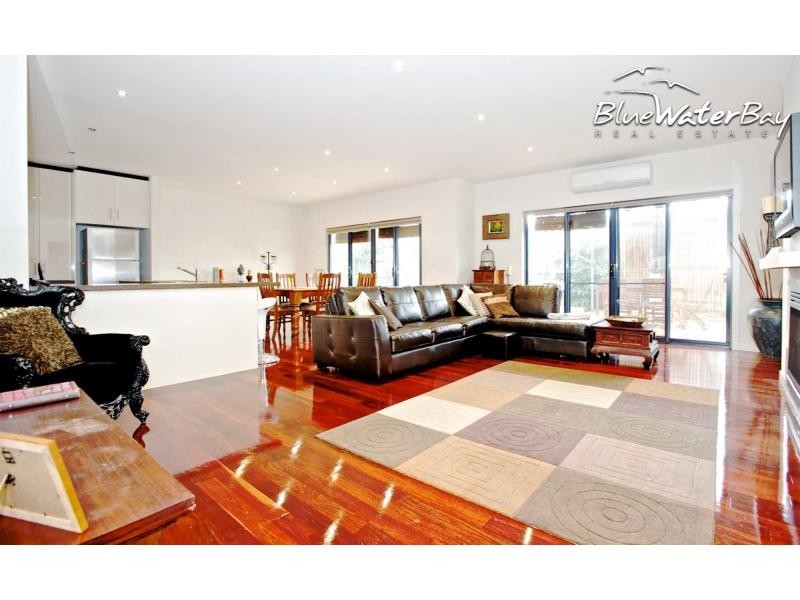 3A Moorhead Avenue, Mornington VIC 3931