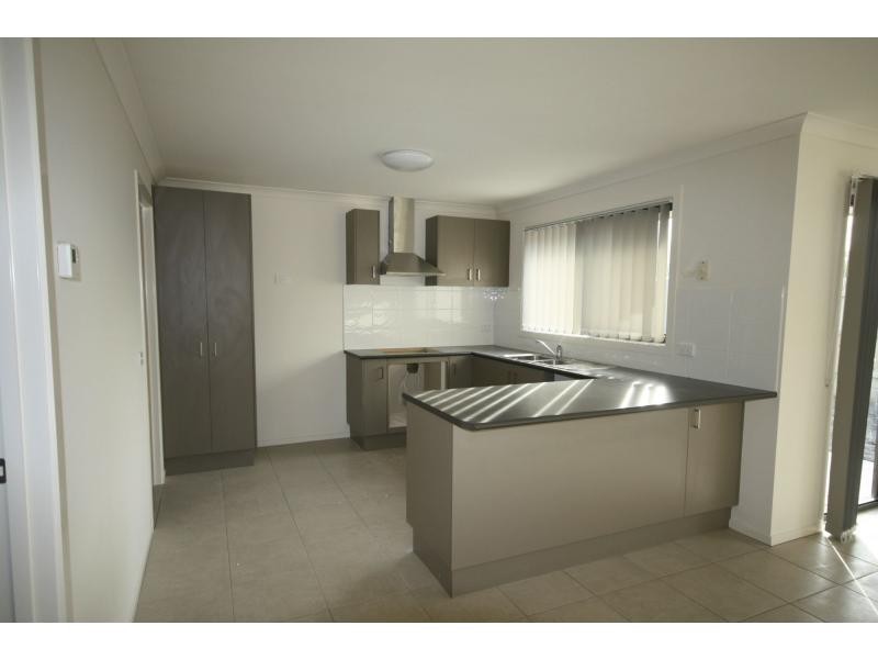 3/10 Kingfisher Court, Hastings VIC 3915