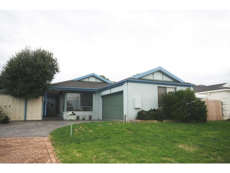 9 Chadacre Place, Mornington VIC 3931