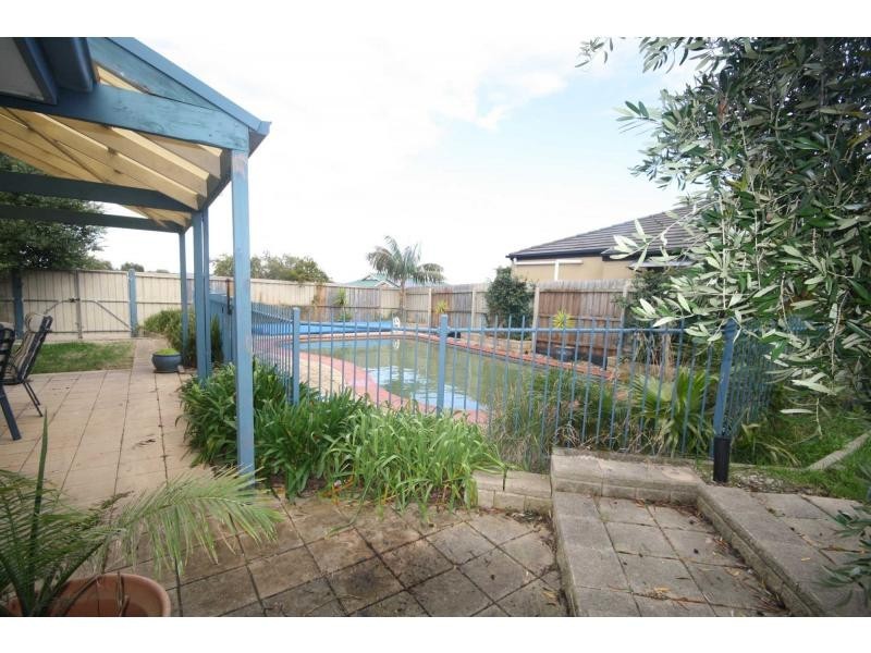 9 Chadacre Place, Mornington VIC 3931