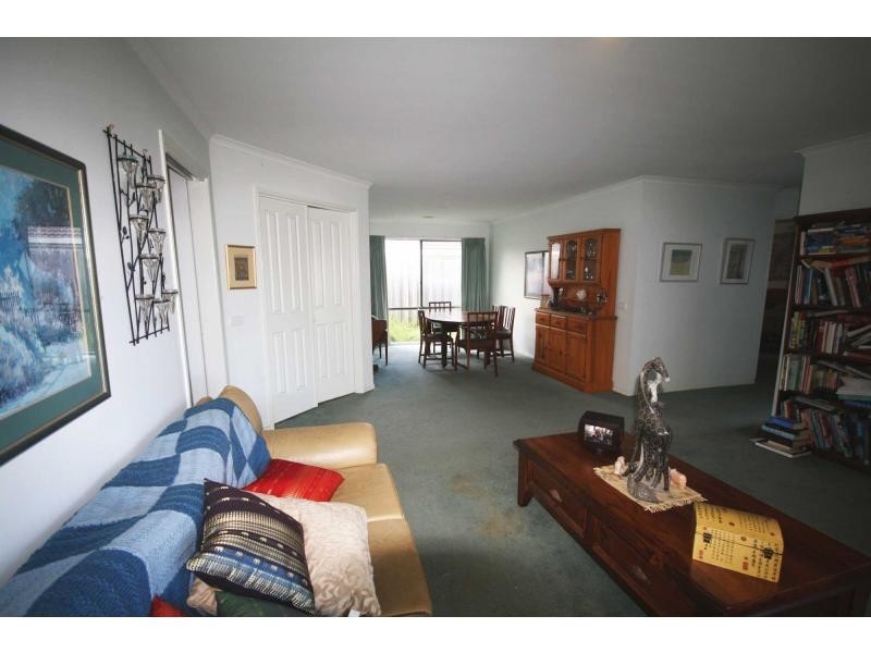 9 Chadacre Place, Mornington VIC 3931