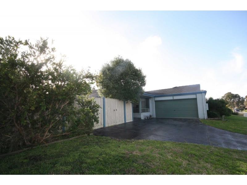 9 Chadacre Place, Mornington VIC 3931
