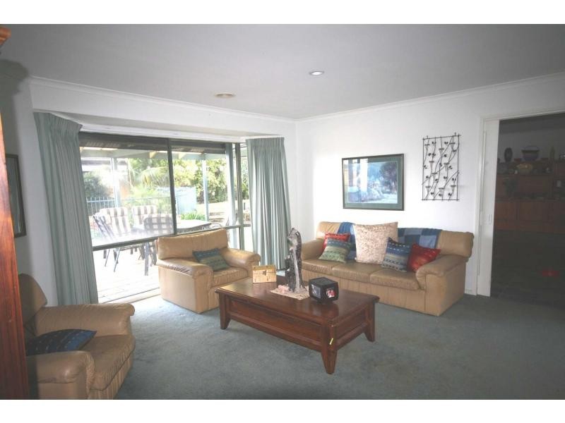 9 Chadacre Place, Mornington VIC 3931